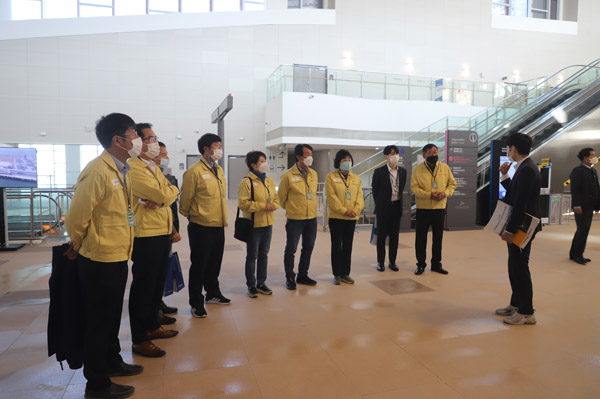 ▲ 평택시의회 평택항 발전 특위, 인천항 방문.