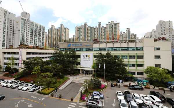 강남 구청전경