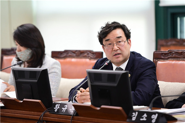 서울특별시의회 문화체육관광위원회 황규복(더불어민주당, 구로구 제3선거구) 위원장