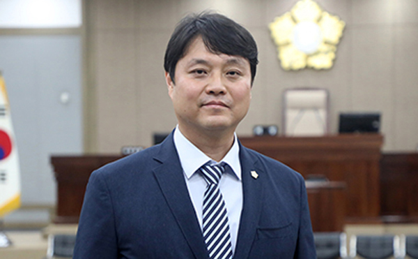 ▲ 수원시의회 조석환 의장.
