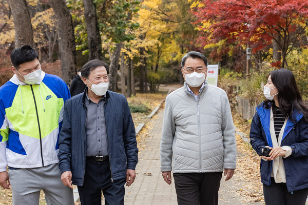 어린이대공원 김선갑 구청장 방문