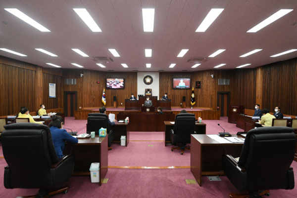 ▲ 여주시의회, 제49회 제2차 정례회 개회.