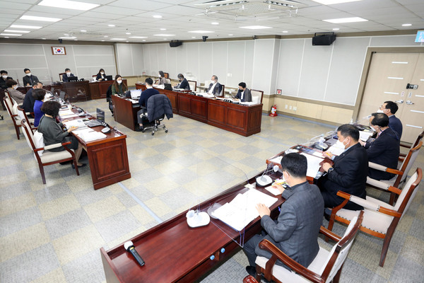 ▲ 문화체육교육위원회 2020년도 행정사무감사.