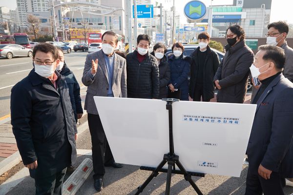 ▲ 용인시의회 도시건설위원회, 2020년도 행감 대비 현지 확인 실시.