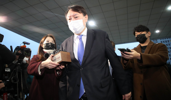 ▲ 직무 복귀하는 윤석열 검찰총장.