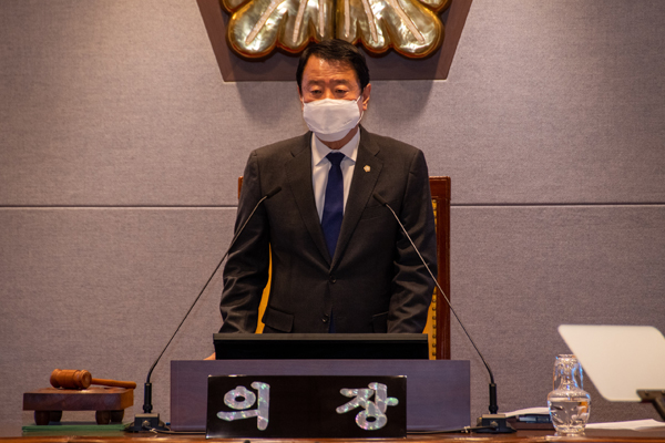 ▲ 한용대 의장.