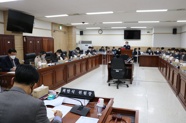 ▲ 정책공유 활성화를 위한 2021년도 정책토론회.