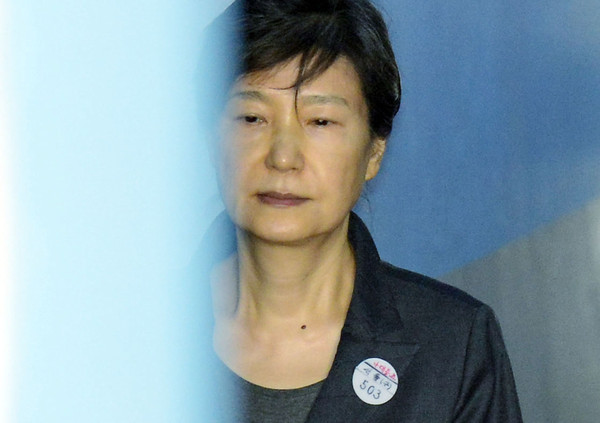 ▲ 공판 출석하는 박근혜 전 대통령. /뉴시스