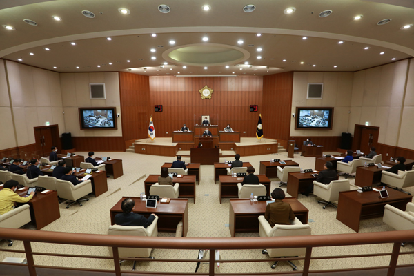 ▲ 303회 임시회 개회.