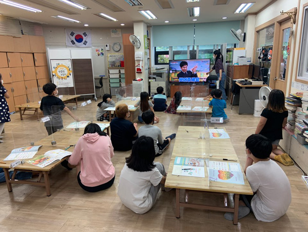▲ 지역아동센터에서 진행된 영양교육 모습.