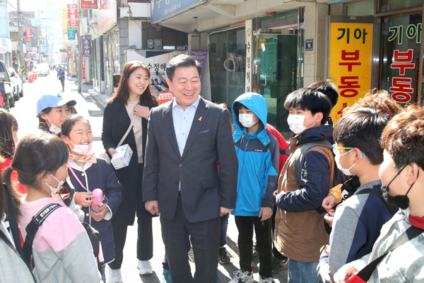 ▲ 2019.4.16 광명4동우리동네 시장실.