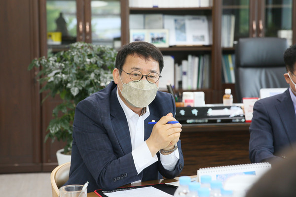 ▲ 시흥시의회 박춘호 의장.