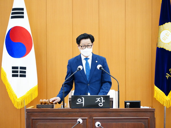 ▲ 양천구의회 서병완 의장.