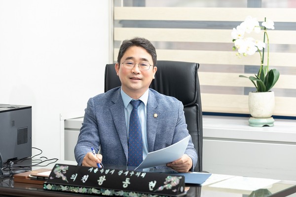 ▲ 강서구의회 황동현 의원.