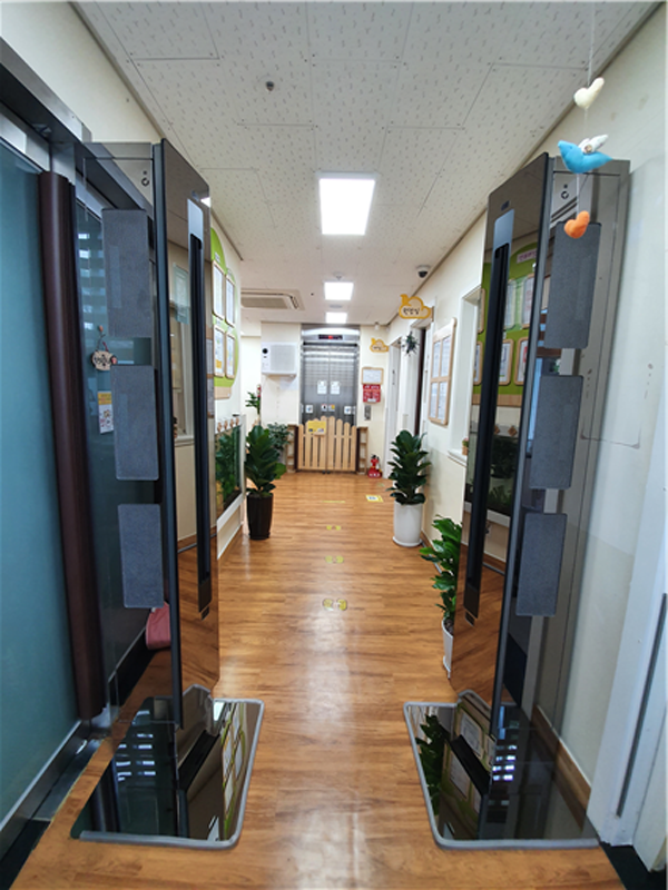 ▲ 구립상도3동어린이집에 스마트에어샤워 설치한 사진.