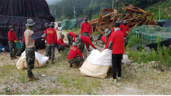 대청면 선진동 물량장 환경정화행사(Clean-Up Day) 진행