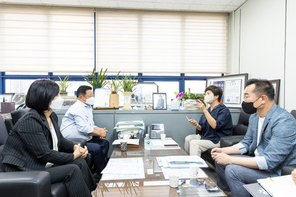 ▲ 고독사 예방사업을 위한 간담회.