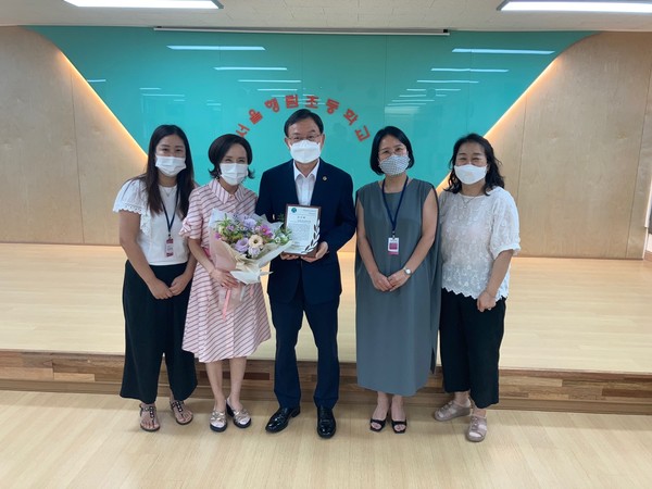 ▲ 감사패 수여받은 박기열 의원.