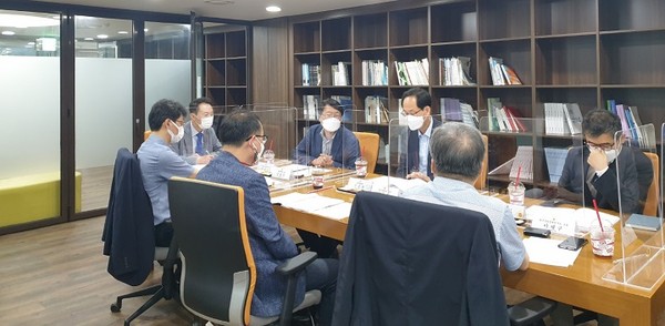 ▲ 행정입법에 의한 지방자치권 침해 사례 및 개선 대책 연구를 주제로 한 공무원 직접수행 학술용역 최종보고회.
