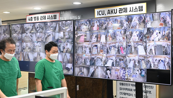▲ 경기도 평택시 박애병원에서 의료진이 분주하게 움직이고 있다. /뉴시스
