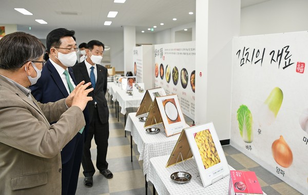 ▲ 농업회사법인 비에스푸드(주) 방문 현장 사진.