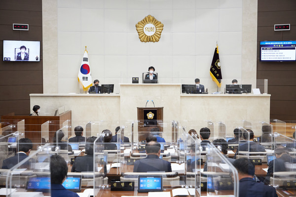 ▲ 용인시의회, 제260회 임시회 개회 모습.
