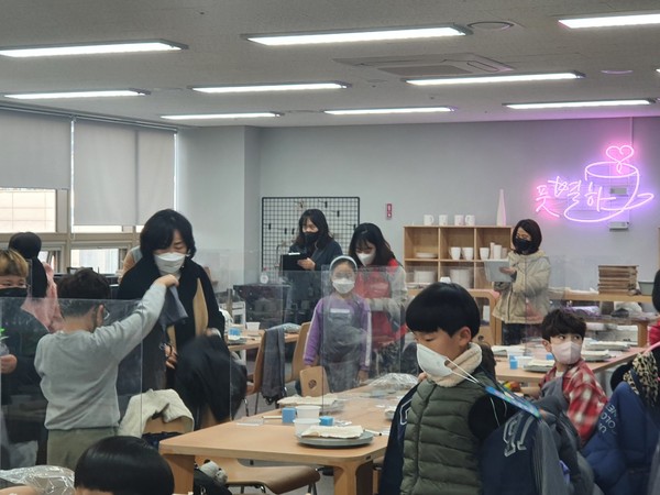 ▲ 청소년 맞춤 진로 컨설팅 및 교육 프로그램.