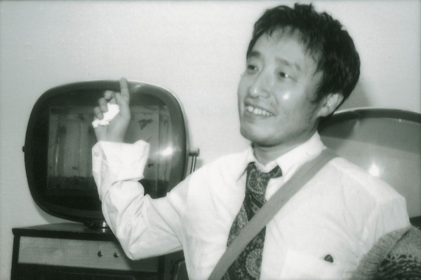 ▲ 백남준 (1982), 백남준아트센터 폴 게린 아카이브 컬렉션 ⓒ 폴 게린.