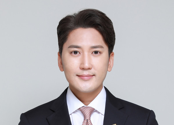 ▲ 이민석 윤리특별위원회 위원장.