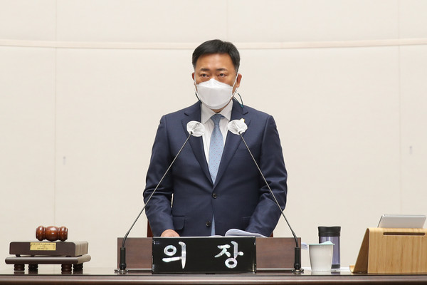 ▲ 성동구의회 이성수 의장.