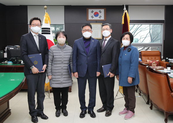 ▲ 인사위원 위촉장 수여식.