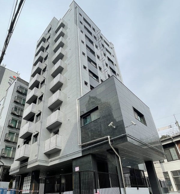 ▲ 사당동에 위치한 청년 맞춤형 공공주택 외부 전경.