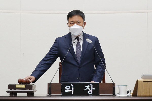 ▲ 성동구의회 이성수 의장.
