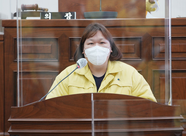 ▲ 309회 임시회(조례제정). 이영아사진.