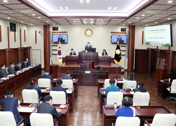 ▲ 28일 열린 제268회 광명시의회 임시회 제1차 본회의 모습.