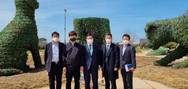 ▲ 한국농수산식품유통공사 화훼산업 활성화 모색 및 제11회 수산인의 날 참석.