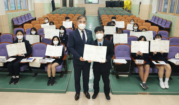 ▲ 경기도의회, 2022년 제1회 찾아가는 의회교실.