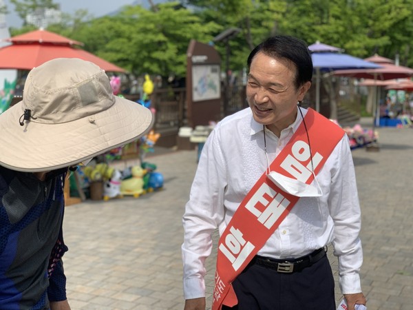 ▲ 임태희 교육감 선거 유세 모습.