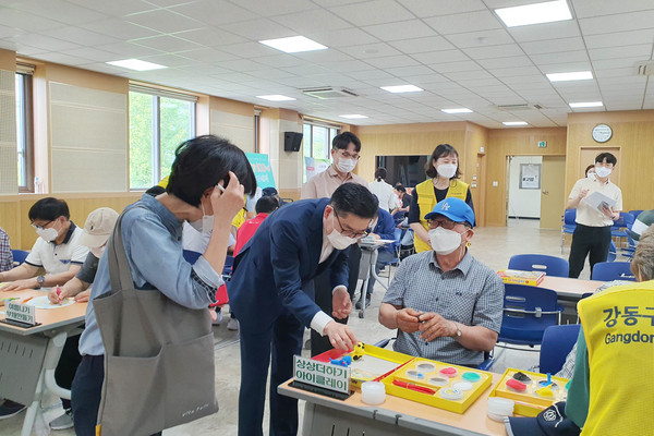 ▲ 제302회 강동 한마음 봉사의 날 행사 진행 모습.