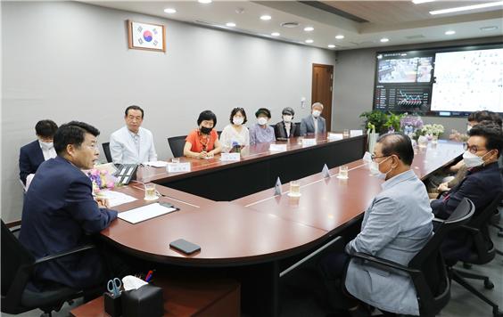 ▲ 풍납동 주민과의 대화 진행 모습.