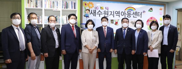 ▲ 수원특례시의회 전반기 의장단, 유관기관 방문.