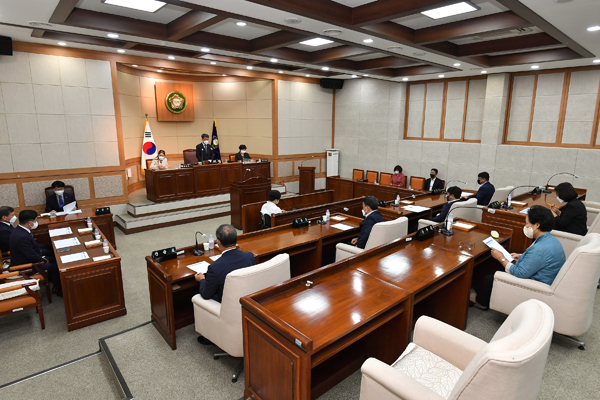 ▲ 제282회 정선군의회 임시회 제1차 본회의.