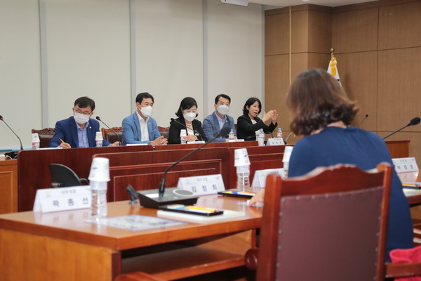 ▲ 이천시의회-이천시장애인복지협의회 간담회.