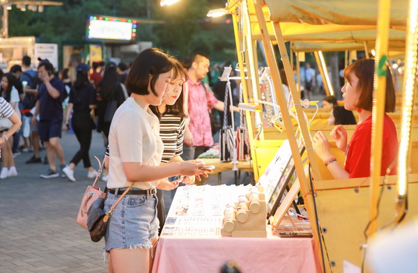 ▲ 한강 야시장 운영 자료 사진.