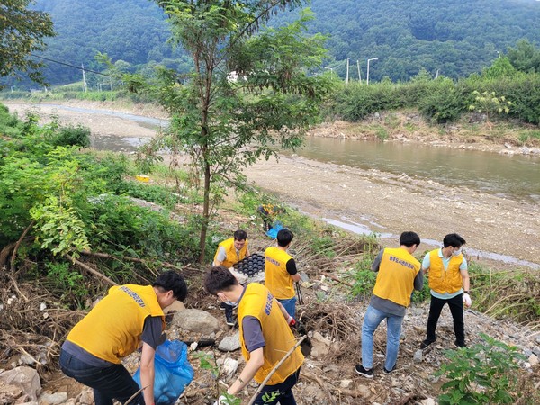 ▲ 광주도시관리공사, 남한산성면 수해복구 봉사활동 진행.