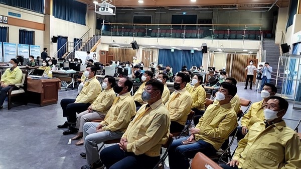 ▲ 미추홀구의회, 2022년도 을지연습 참가자 격려 방문 모습.