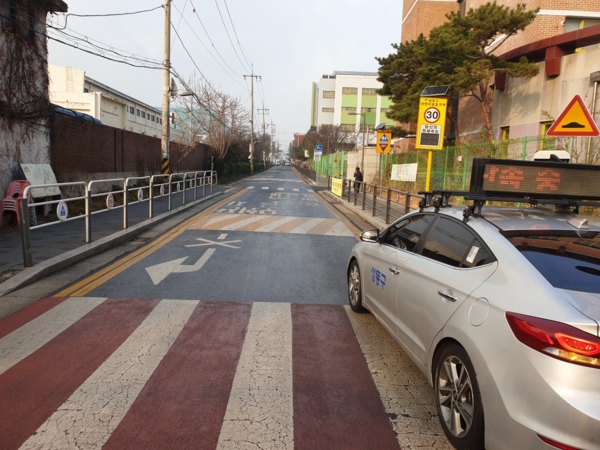 ▲ 어린이 보호구역 순찰.