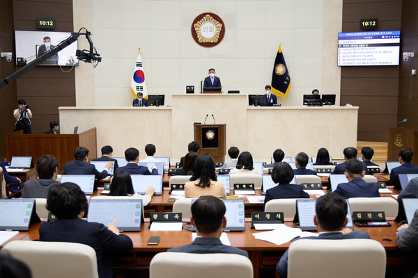 ▲ 용인특례시의회, 제266회 제1차 정례회 개회.