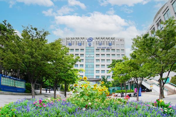 ▲ 동대문구청 전경.