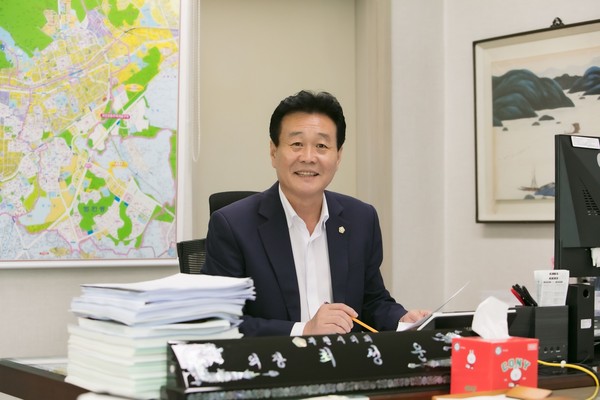 ▲ 최성운 의장.